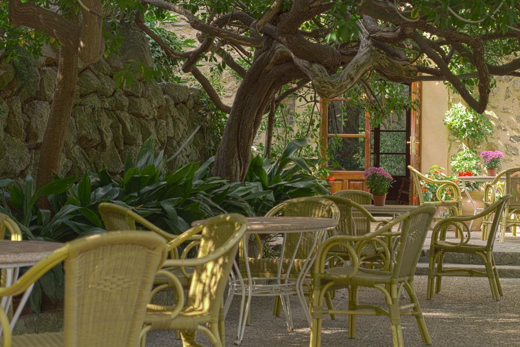 Hostal Miramar Deia Exterior photo
